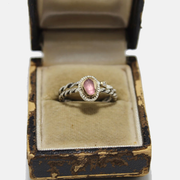 Discover the Many Meanings of <a href='/jewelry-box/'>Jewelry Box</a>, Explained on Wikipedia
