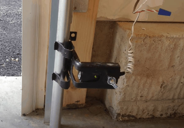 Garage Door Sensor Lights - itsmebilly.com