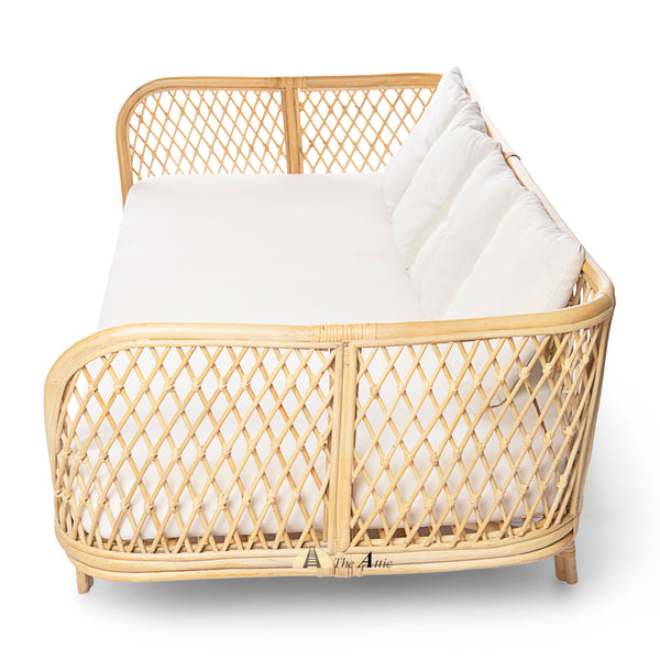 China Outdoor Sofa Bed Suppliers, Factory, Manufacturers - Yoto Rattan