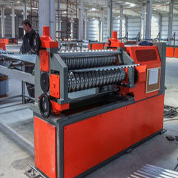 Roll forming machine - steel roofing machine