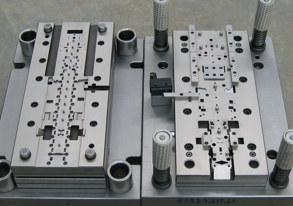 Metal Stamping Parts | Stamping Parts | Precision Metal Stamping Parts | Custom Metal Stamping Parts -Allmetalworking.com