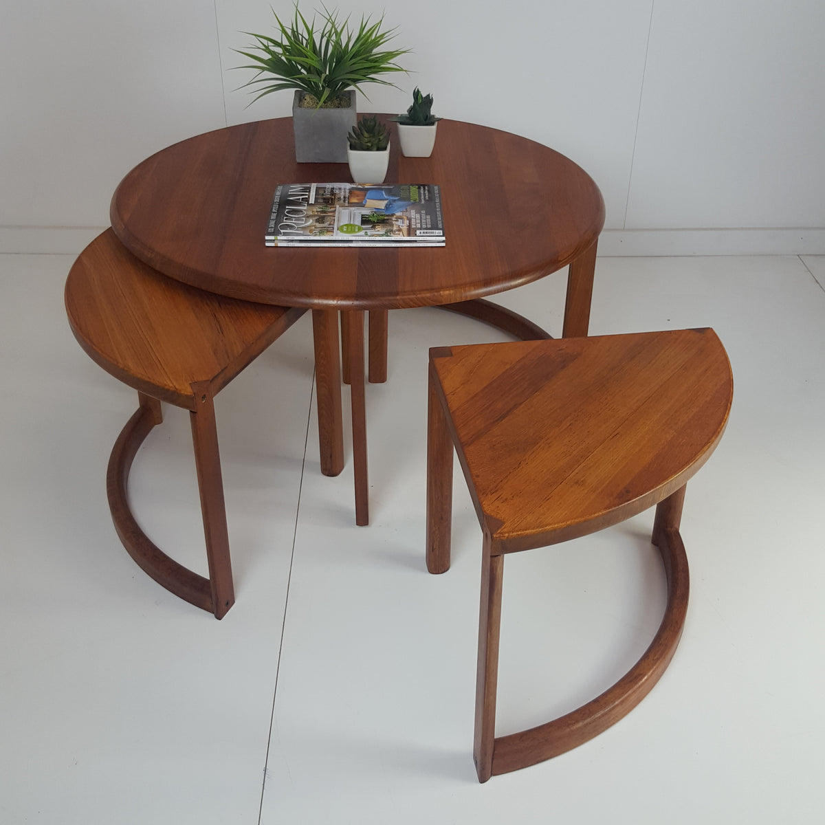 mid century round coffee table boisegreenhouse.com