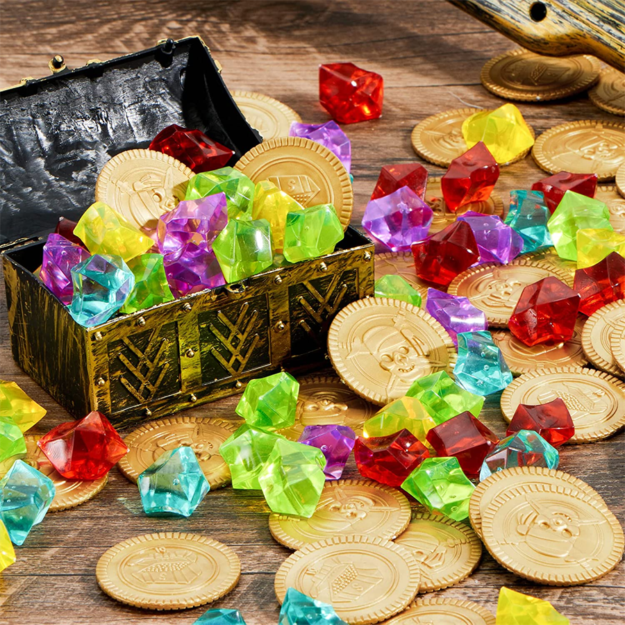 Pirate coins and gems (1)