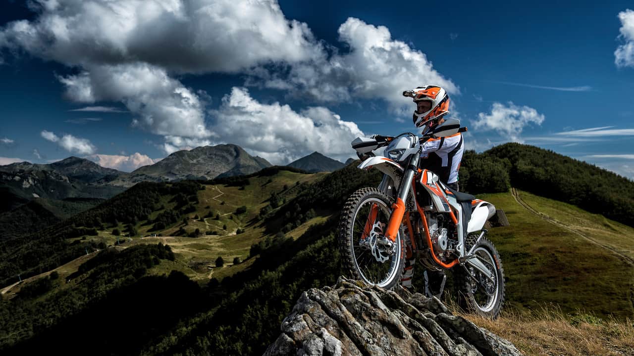 The Best Electric Dirt Bikes You Can Ride in 2020