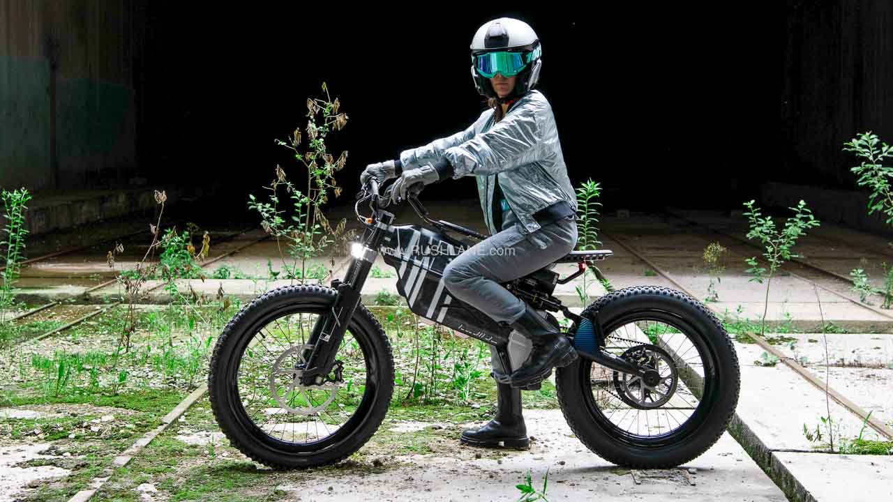 Could This Electric BMW Motorcycle And Sidecar Concept Be The Future?