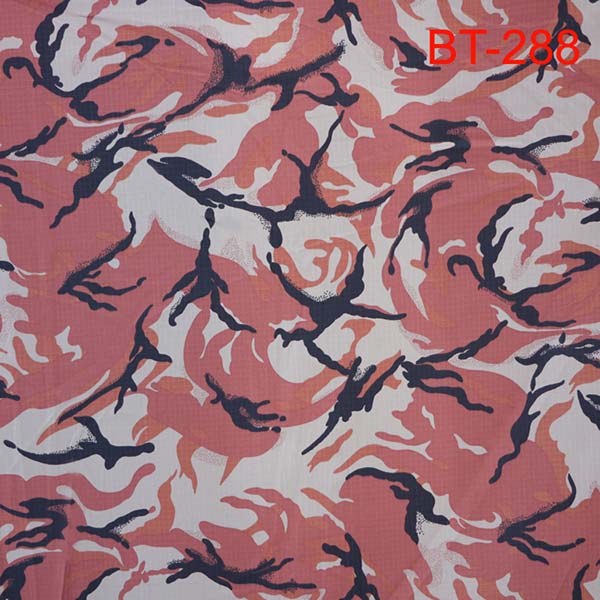 Pink ripstop <a href='/camouflage-fabric/'>camouflage fabric</a> for Oman military