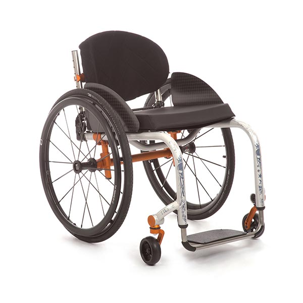 Light Weight Manual Wheelchair :: <a href='/wheelchairs/'>Wheelchairs</a> :: Invacare