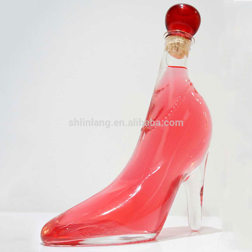 <a href='/shanghai-linlang/'>Shanghai Linlang</a> <a href='/wholesale/'>Wholesale</a> 250ml 350ml Empty Glass Shoe Shaped Carafe Glass liquor bottle with Glass Stopper