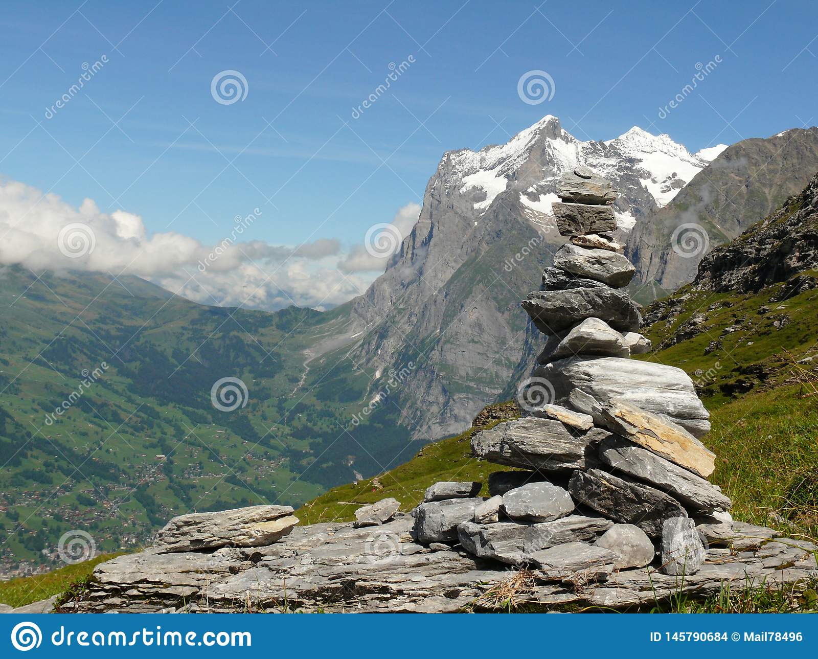 Do I Put Something Between Ground And Landscaping Pebbles? - Landscape | hanaleikauaivacation.com