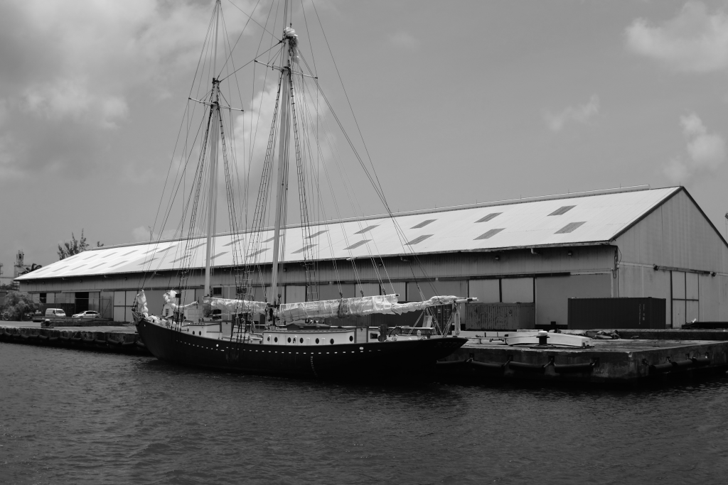Motor yacht Hatt Mill - Vicem  - Yacht Harbour