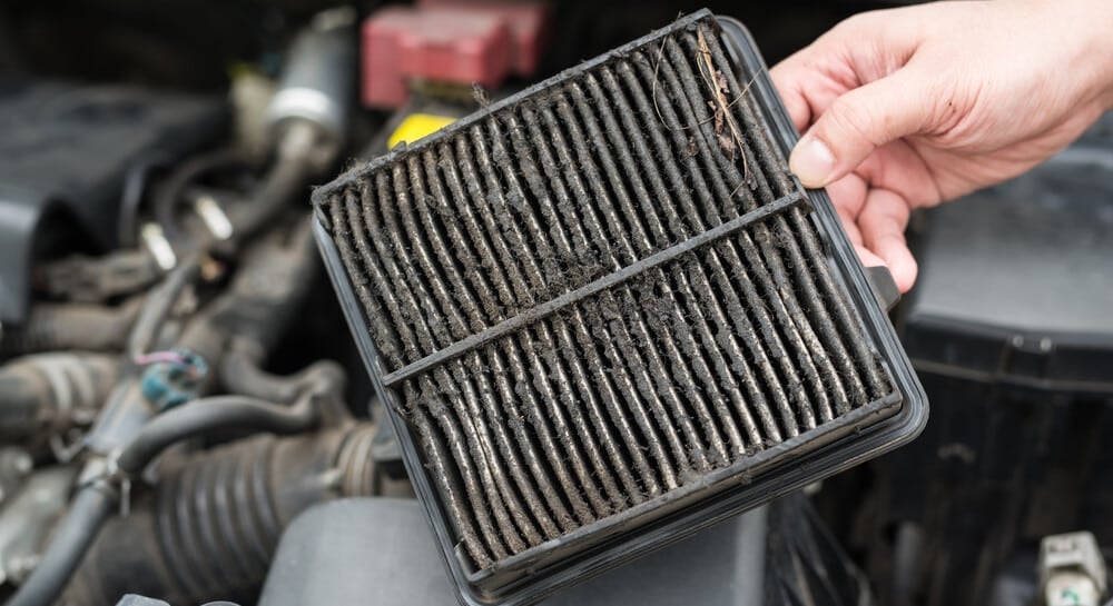 How does a dirty air filter affect the performance of my Audi? - Needaby.com