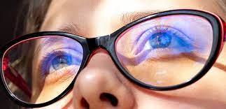 Optometrist urges the use of photochromic, blue cut anti-reflective lenses | News Ghana