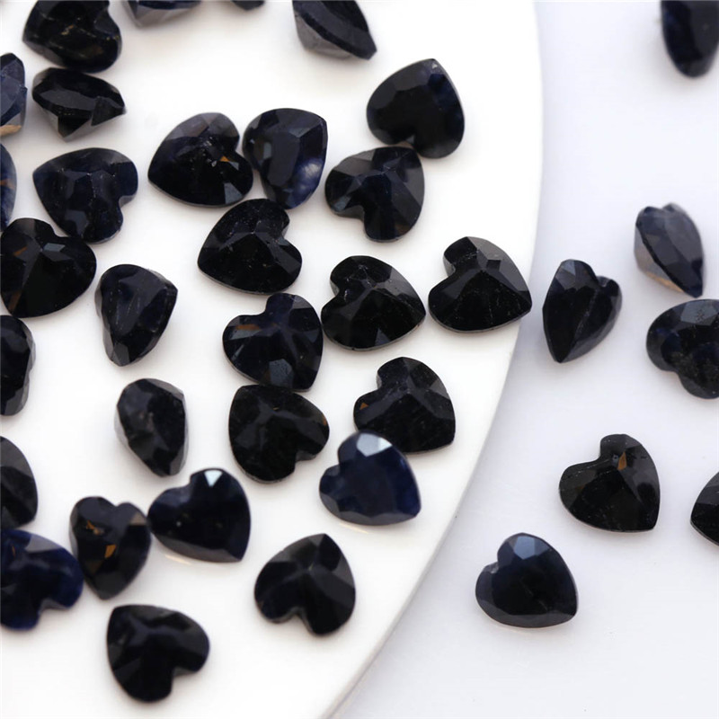 Natural Black Sapphire Heart  Loose Stone 7x7mm (3)