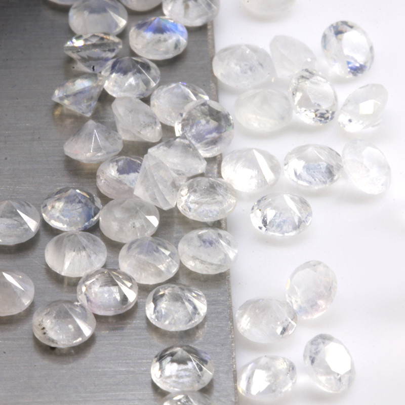 Natural Gems White Moonstone Round 3.0mm (1)