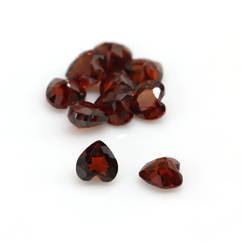 Natural Red Garnet Crystal Clean Heart Cut 4x4mm (2)