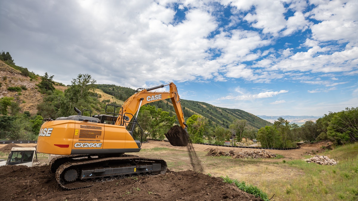 Excavator - Wikipedia
