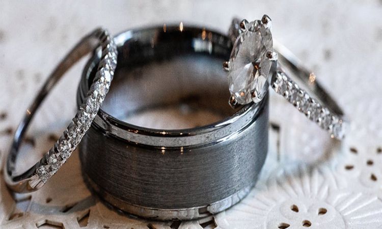Tungsten Vs. Titanium - Which is the Best Material for Rings?