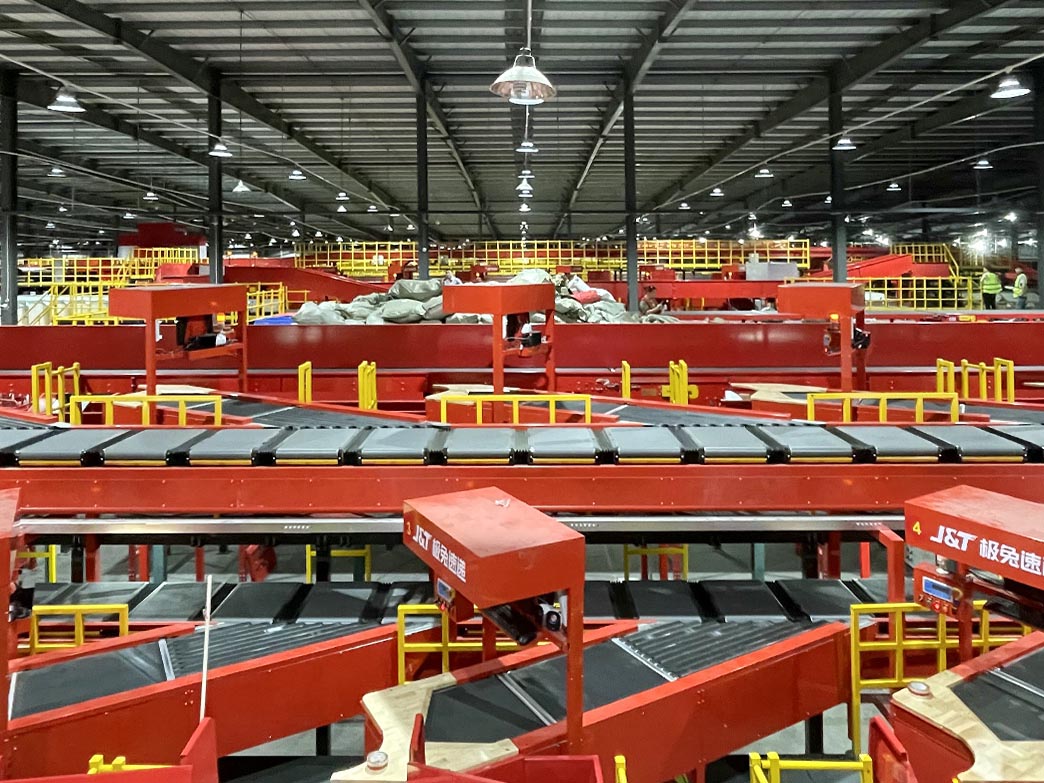 Efficient Automated Cross Belt Sorting Solution - Transforming Factory Operations