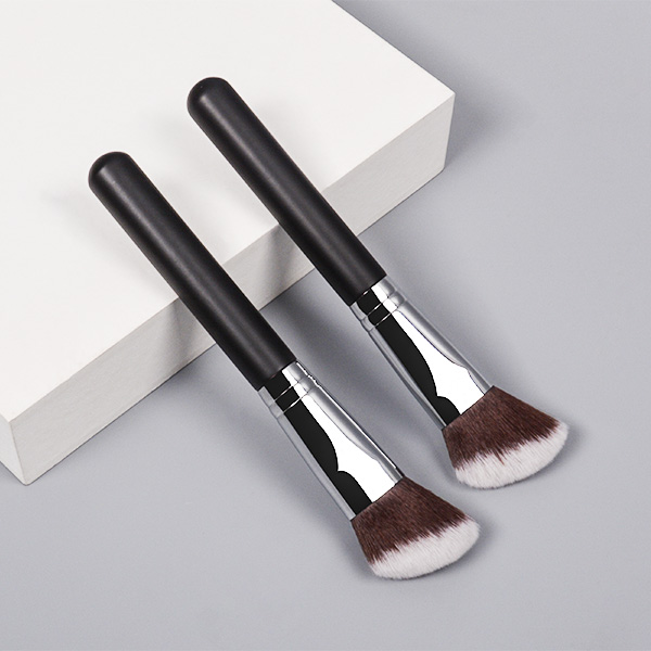 DM Custom Logo Wholesale Wood Handle Vegan Single Foundation Blush Powder Makeup Brush Angled Contour Brush