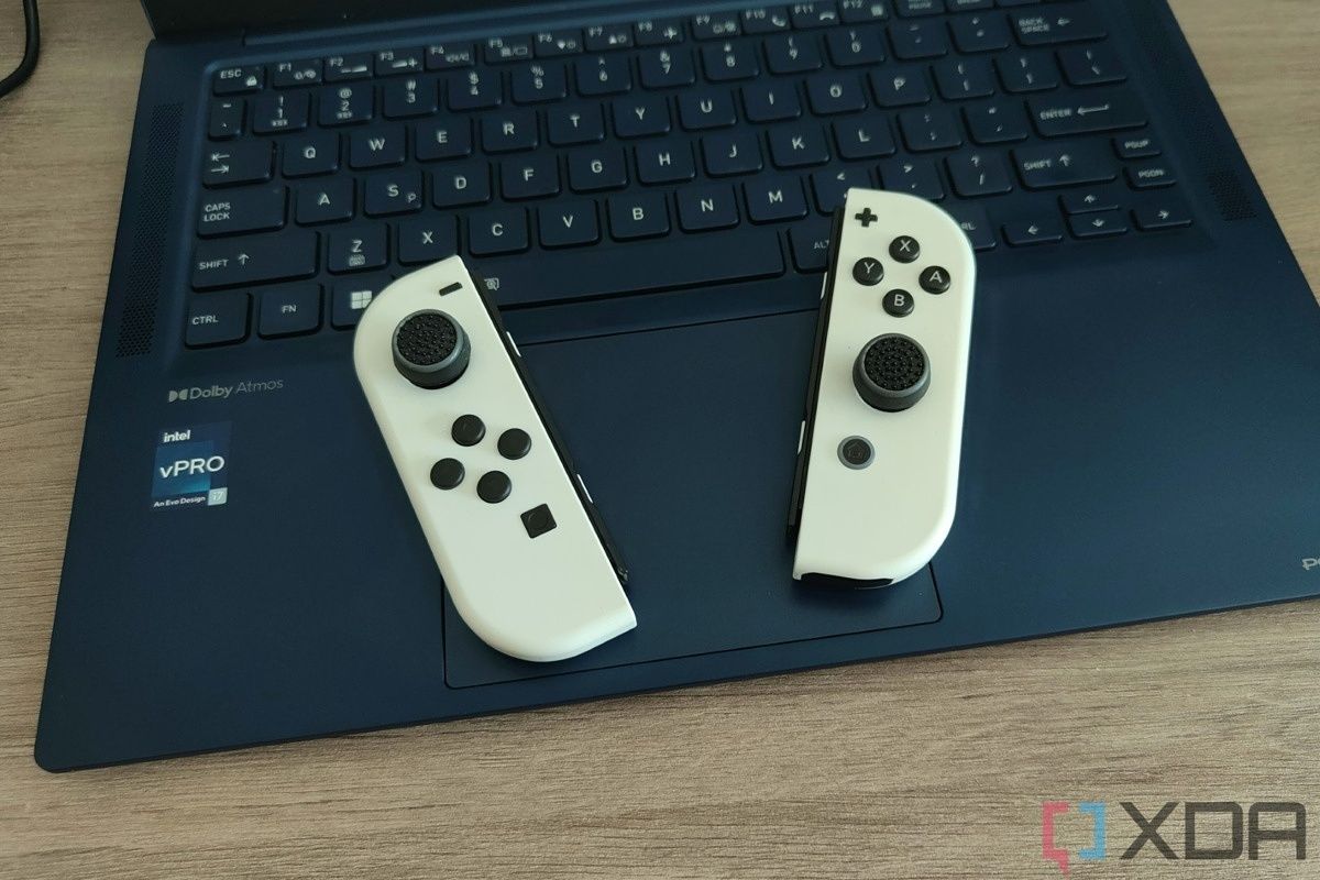 joycon / Boing Boing