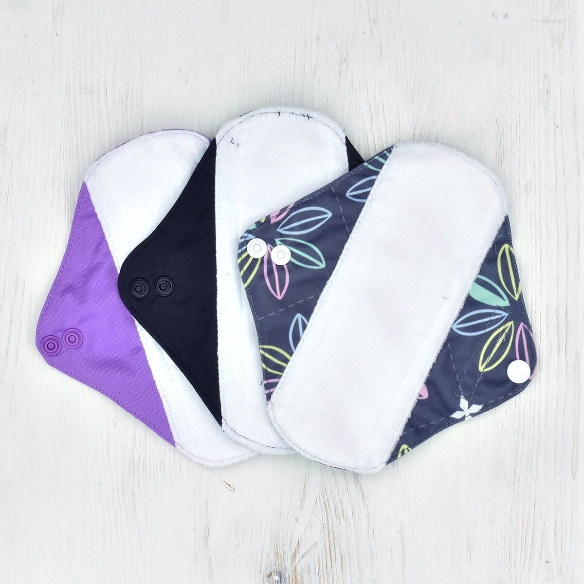 Regular Cloth Pads Reusable Sanitary Pads Bamboo Charcoal Sanitary Napkin  Eco Ladies