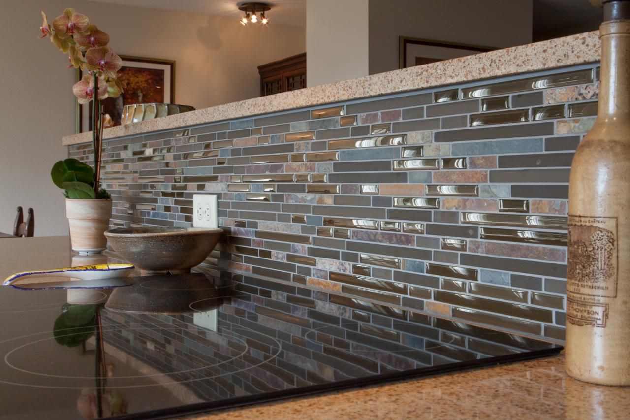 Glass Mosaic Tiles in Rockwall Homes | Wylie, Rockwall, Greenville, Murphy, Melissa | Floor Coverings International Rockwall