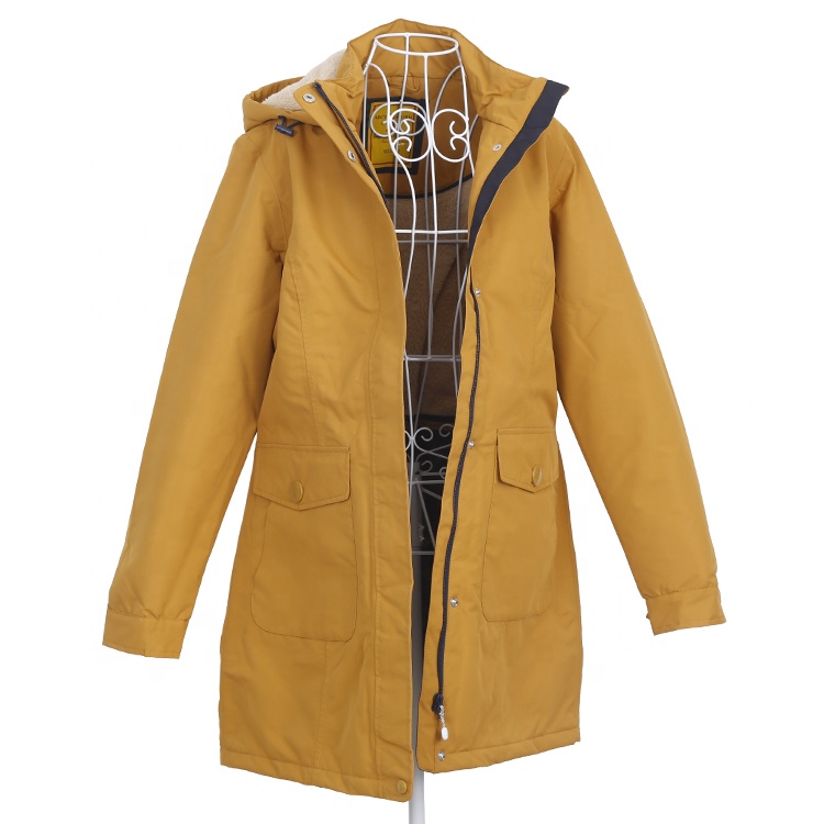 Factory Direct: Anti-Shrink Waterproof Padded Jacket for Ladies - Your Winter Essential!