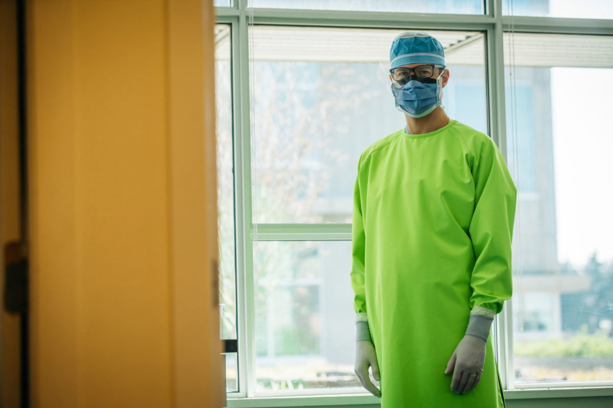 Personal Protective Equipment against COVID-19: Medical gowns  - Canada.ca