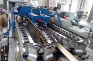 DWC PIPE MACHINE 