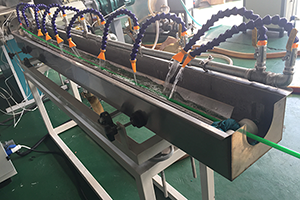 shrinkable sigle wall corrugated pipe machine (1)