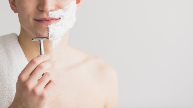 Shaving Creams, Beard Oils, Razors & More | LOOKFANTASTIC