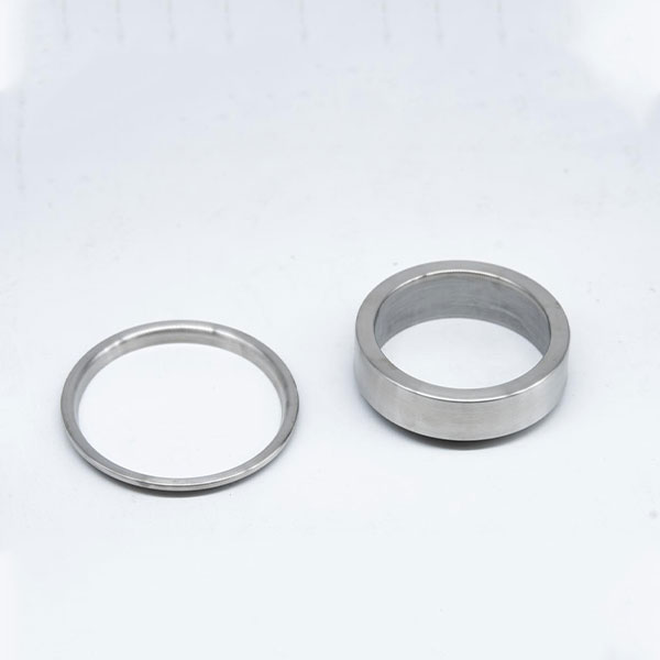 Premium Stainless Steel Rings | Factory-Direct Supplier