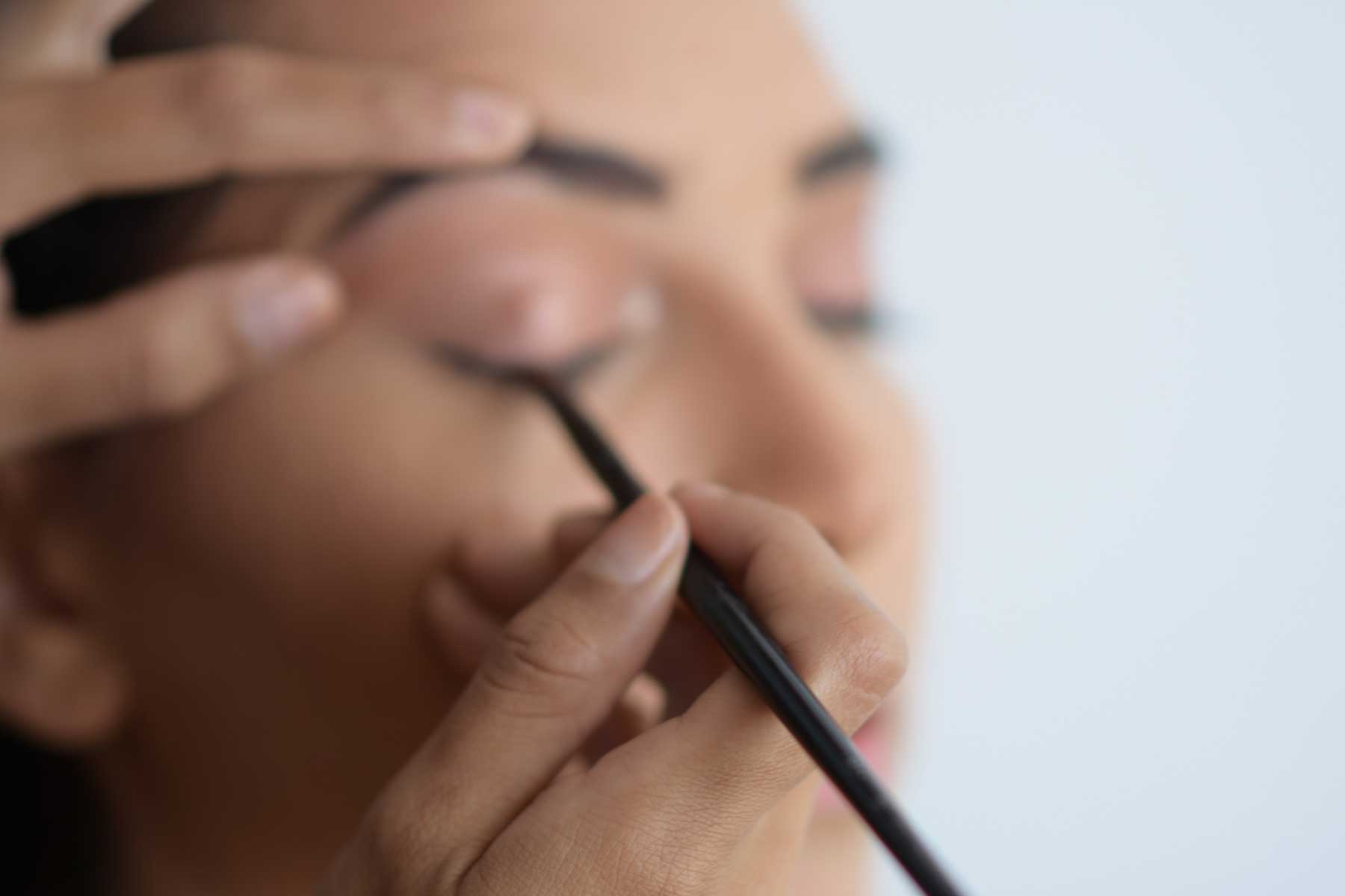 Pen vs Gel vs Liquid Eyeliner: Differences Explained | SheSaid