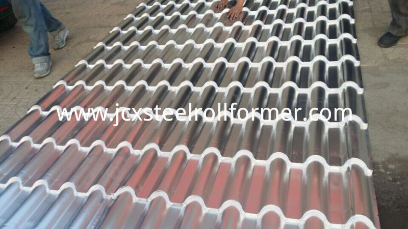 Steel Galzed Tile Pressing Machine Roof Panel Roll Forming Machine