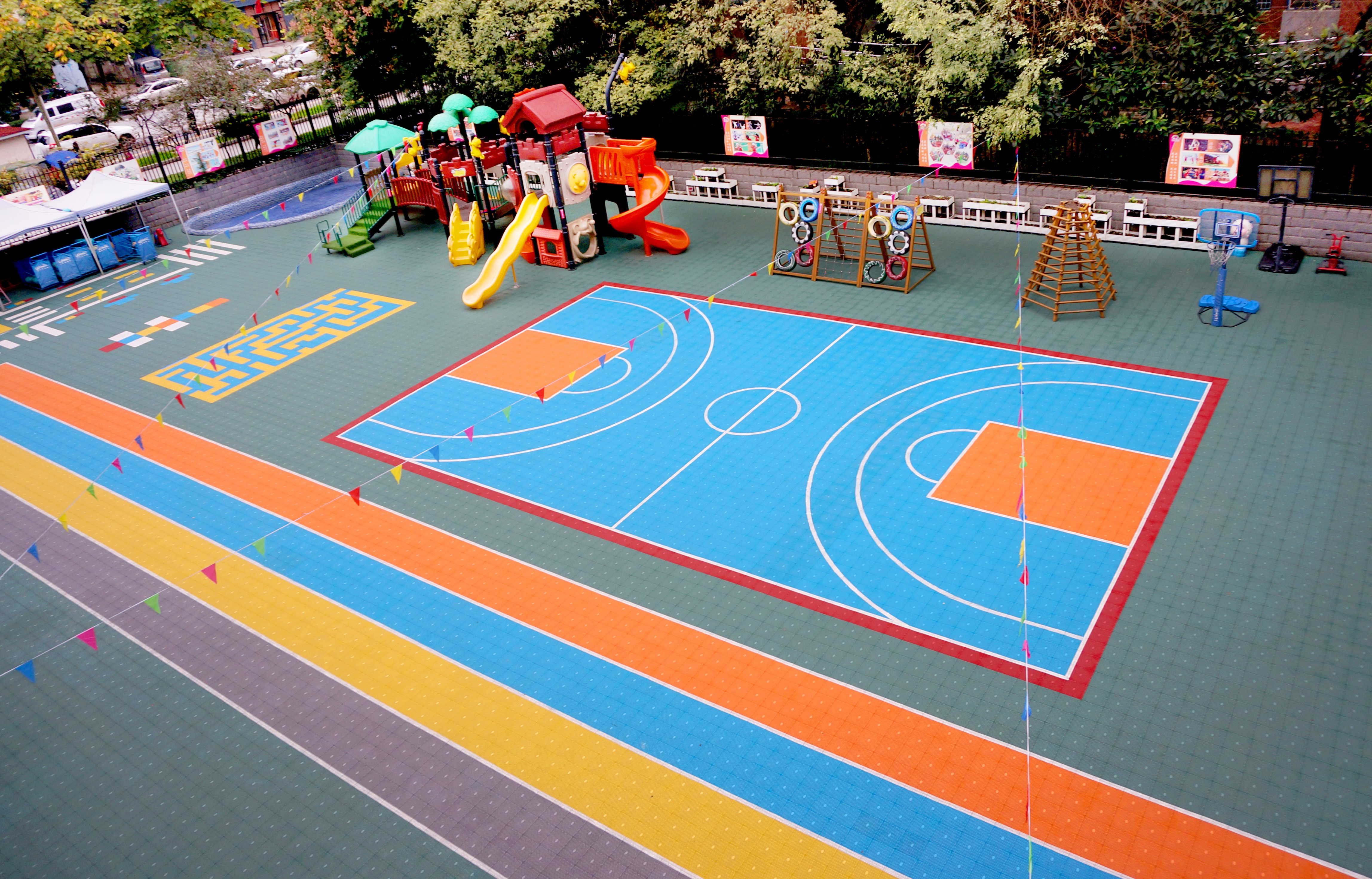 Kids playground Interlocking Floor Kindergarten Tiles plastic floor mat