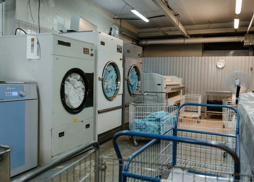 adjustable clothes dryer in PTC Thermistors POSISTOR Application Manual 2008 by Murata Manufacturing Co.,Ltd.