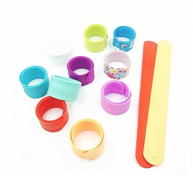 Bulk Silicone Rubber Bracelets Logo Printable Debossed Silk Printing