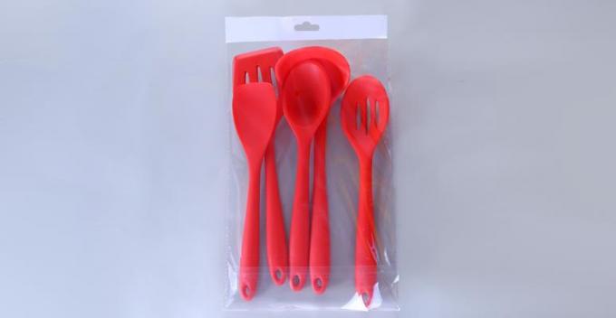 Food Grade Red color  Silicone Cooking Kitchen Tools Sets 5 different styles