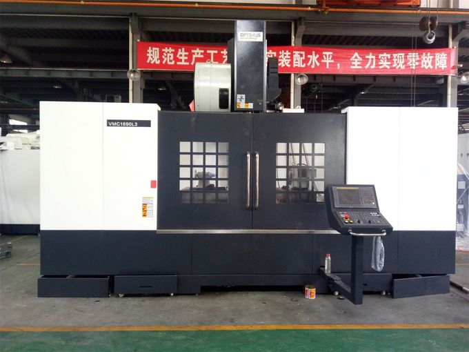 High Efficiency 3 Axis Milling Machine For Small / Medium Metal Parts Processing