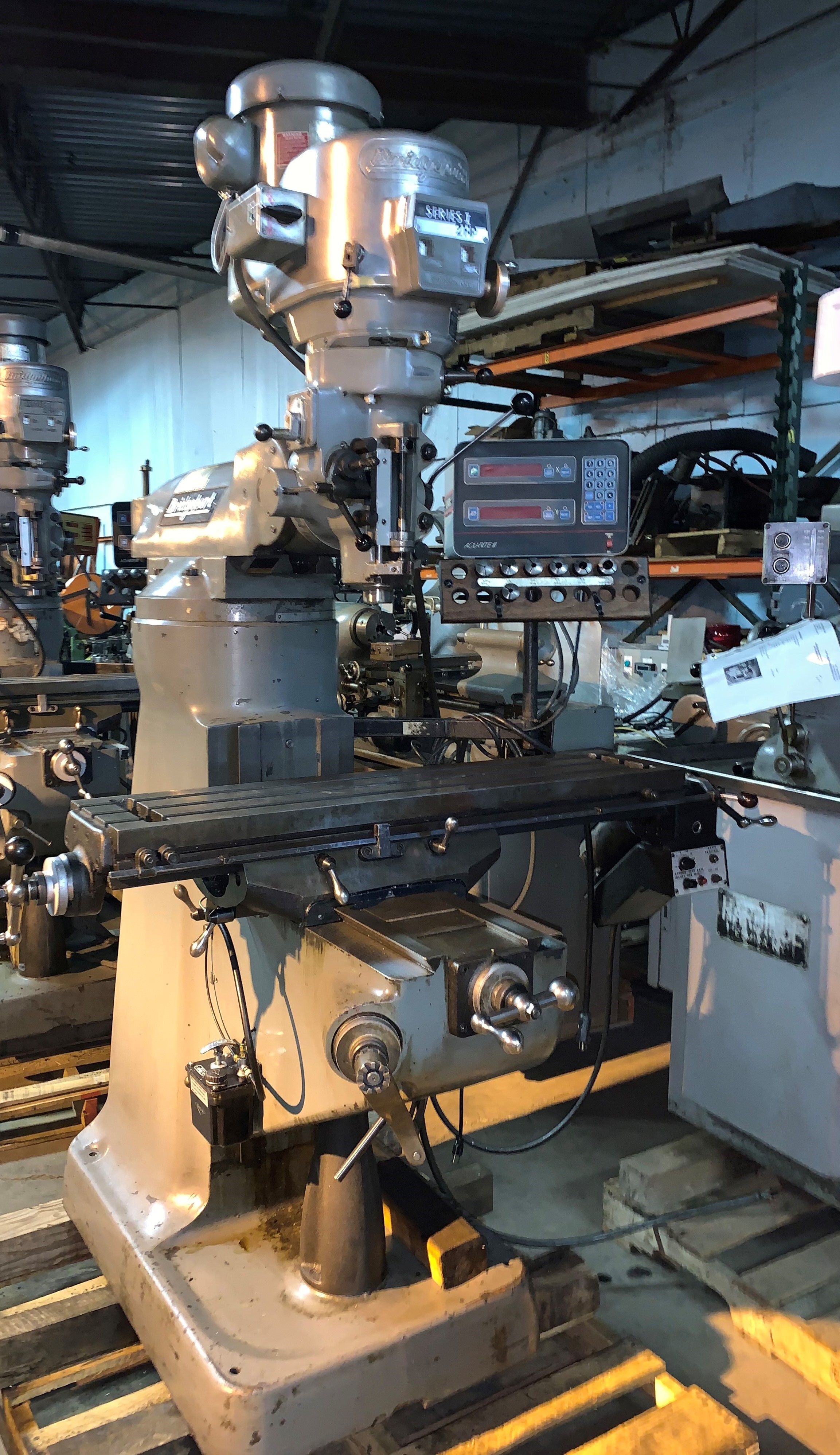 Heavy Duty Bridgeport Milling Machine 2000kg Weight  With 800mm X Axis Travel