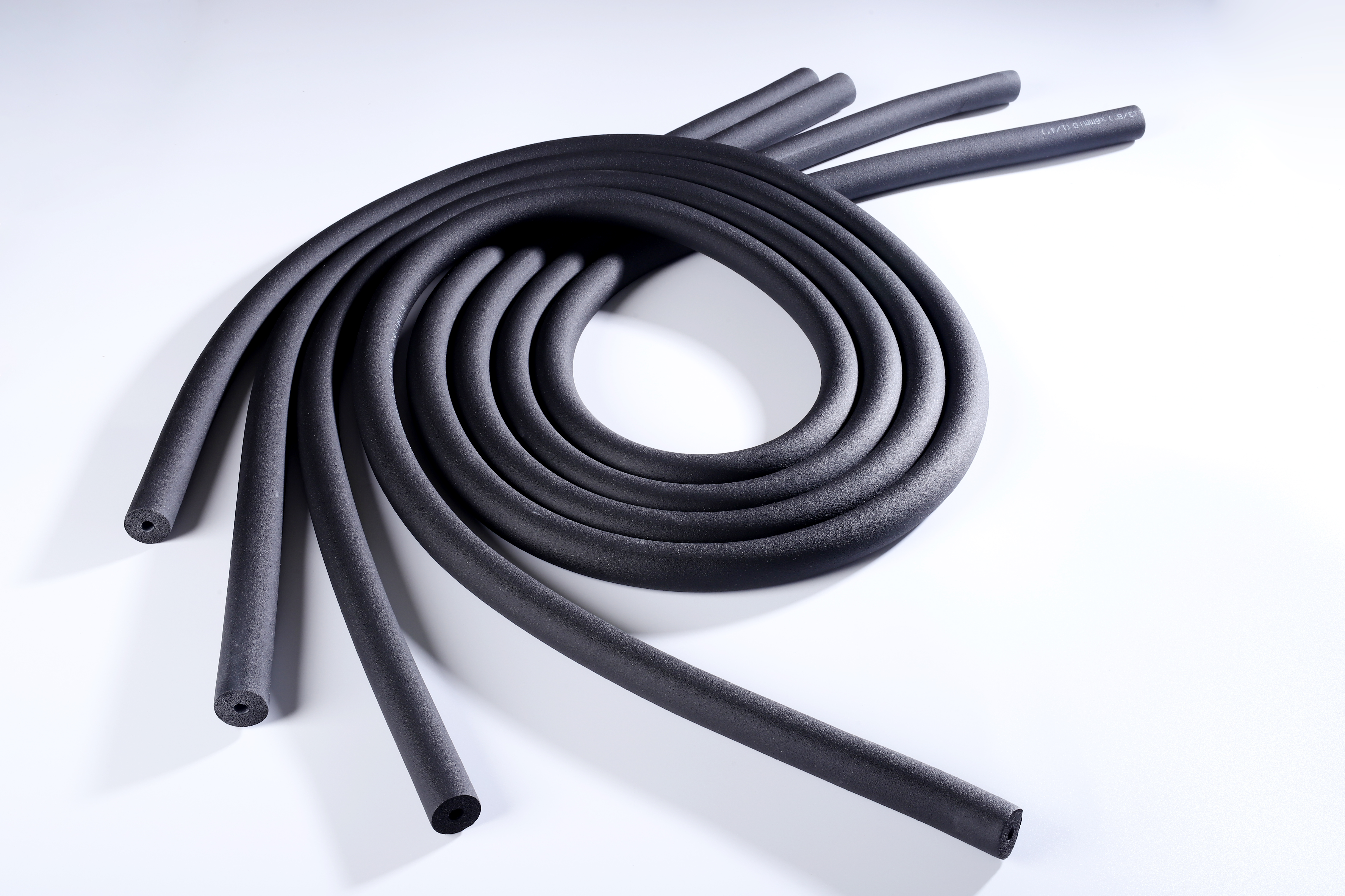 Get High-Quality Kingflex Foam Rubber Tube Pipe Insulation Directly from the Factory - Buy Now!