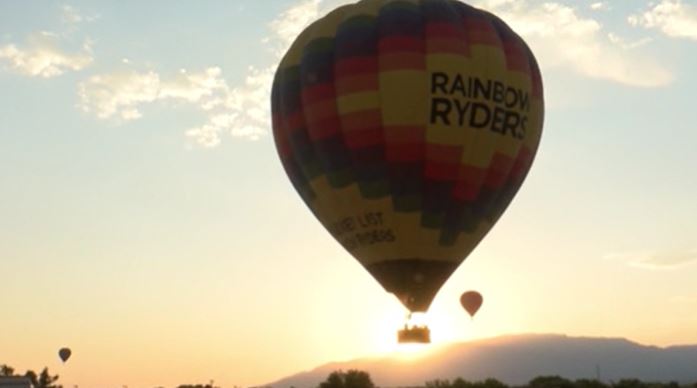 Decoration for children's room - Decorative hot air balloons