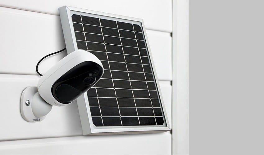 Reolinks Solar Outdoor Security Camera at 50% Begs To Be On a Tree  SPY