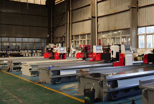 Fiber Laser Cutting Machine