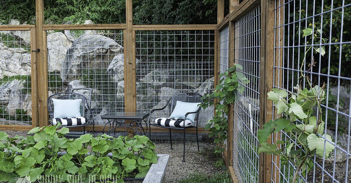 Deer Fence  Planning, DIY Kits - Your Complete Guide