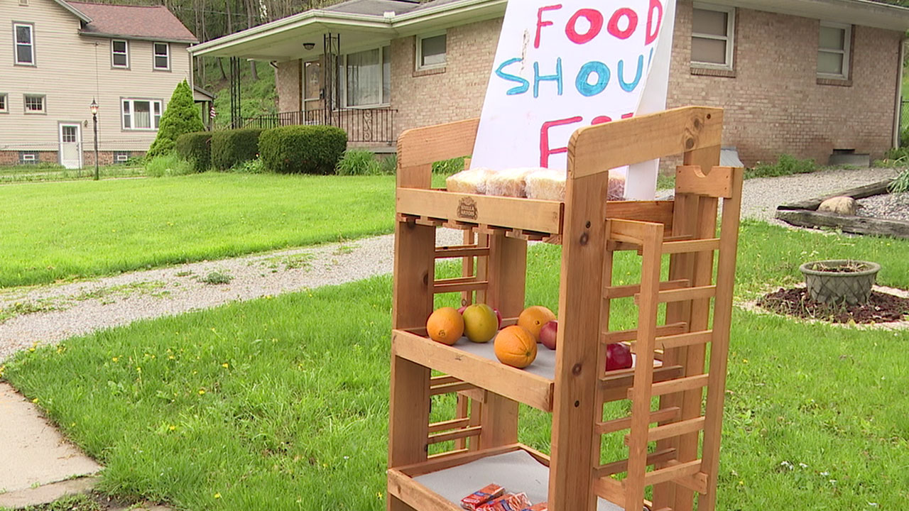 Portable food stand | Patent Room