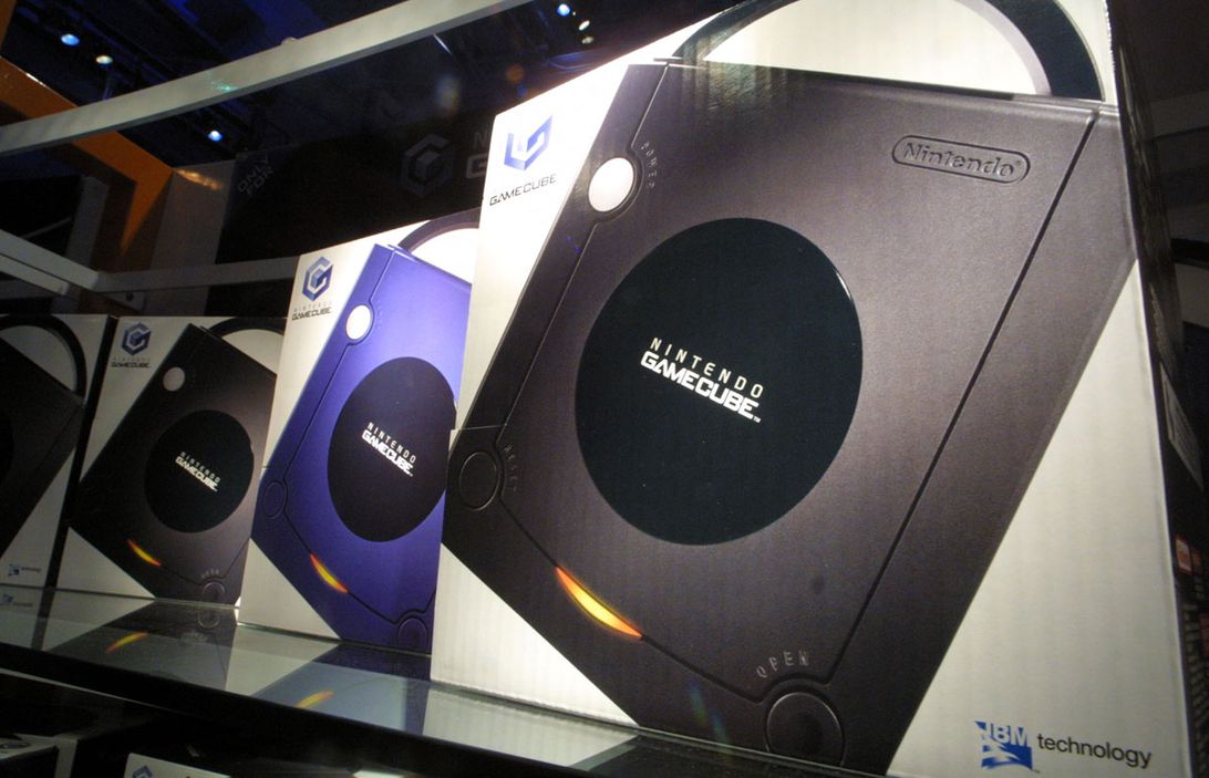 Wait, The Nintendo GameCube Nearly Had An Official LCD Screen?