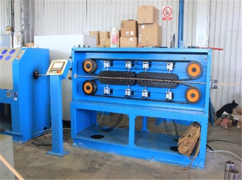 Double Twist Bunching Machine02