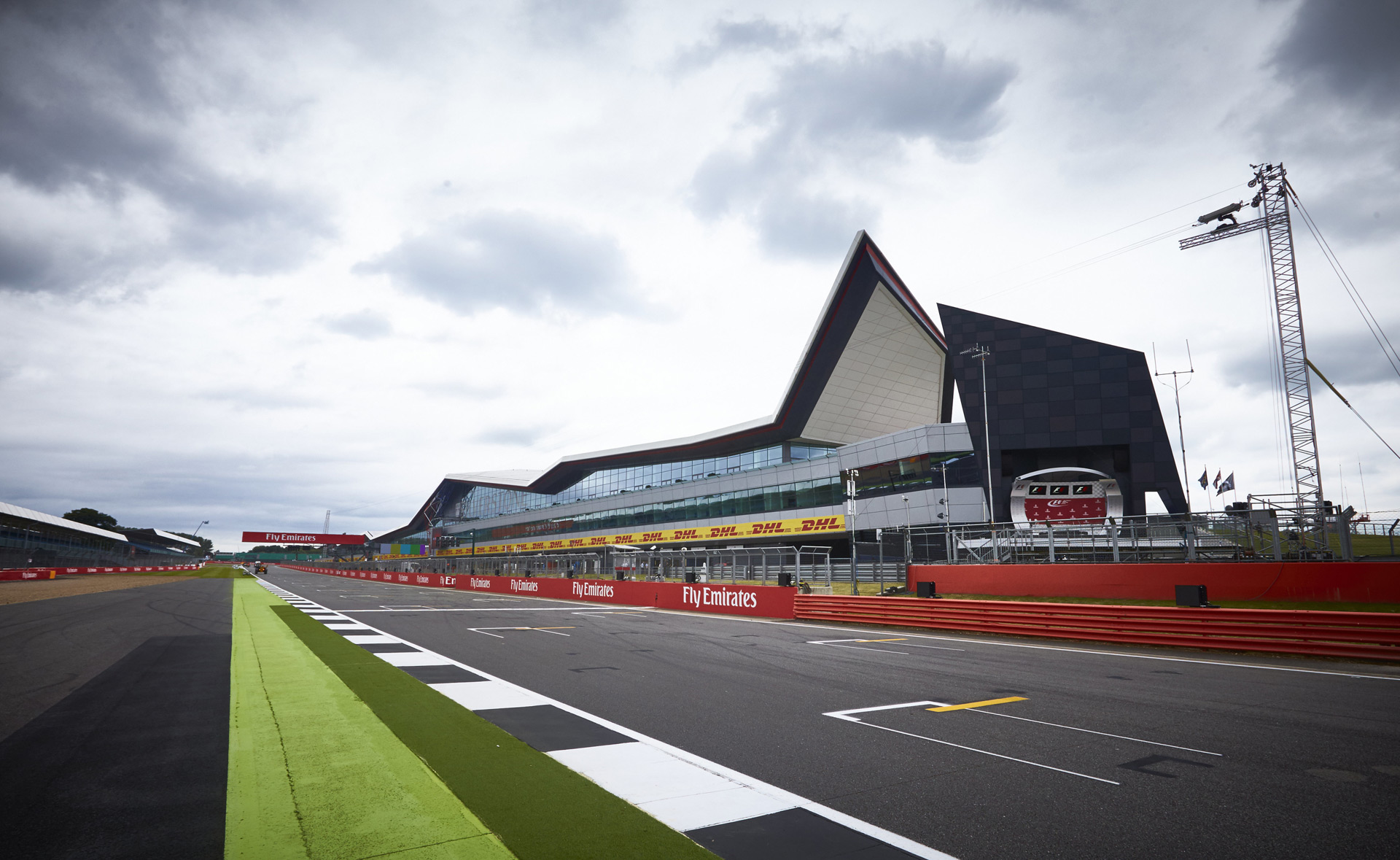 TRACKSIDE PERFORMANCE ANALYSIS: The big braking point at high-speed Silverstone | Formula 1