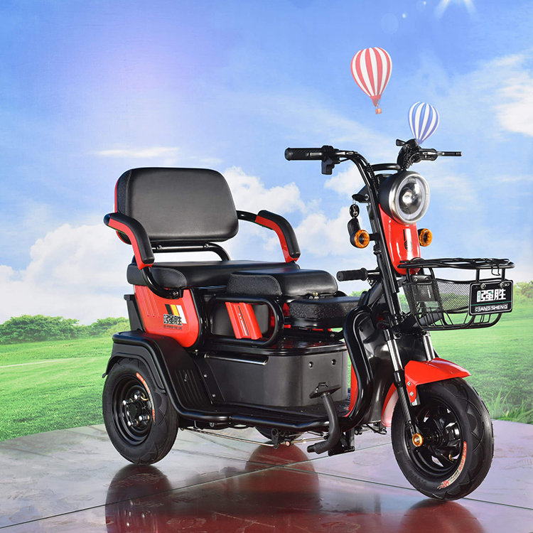 Hot selling electric scooters 3 wheel electric tricycle 500W mobility electric rickshaw scooter for adults